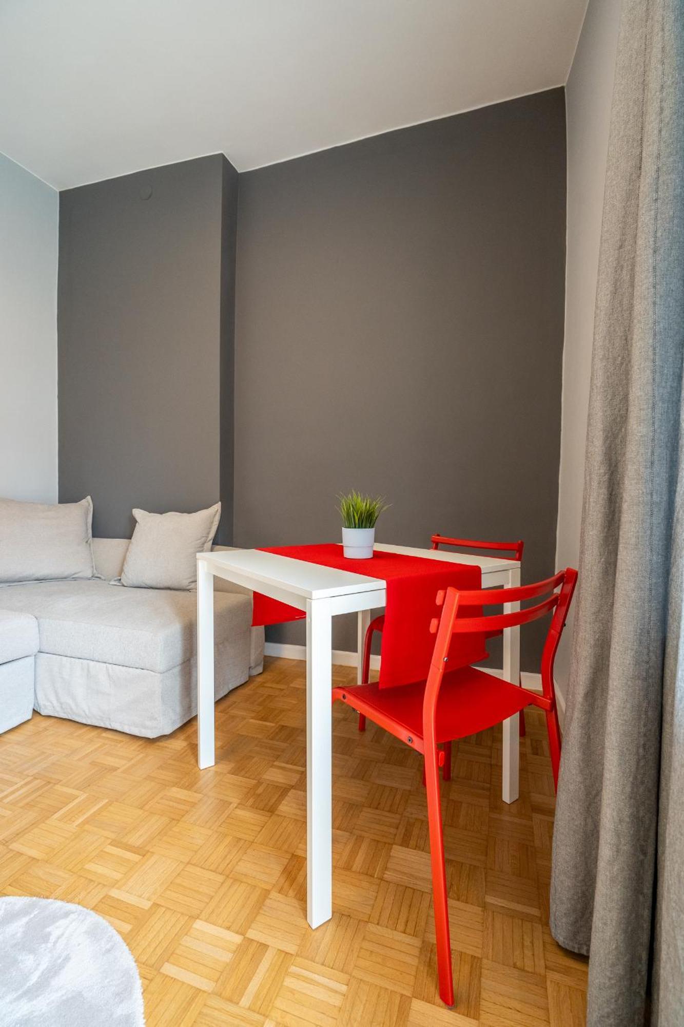 Downtown Apartment Eymi София Екстериор снимка